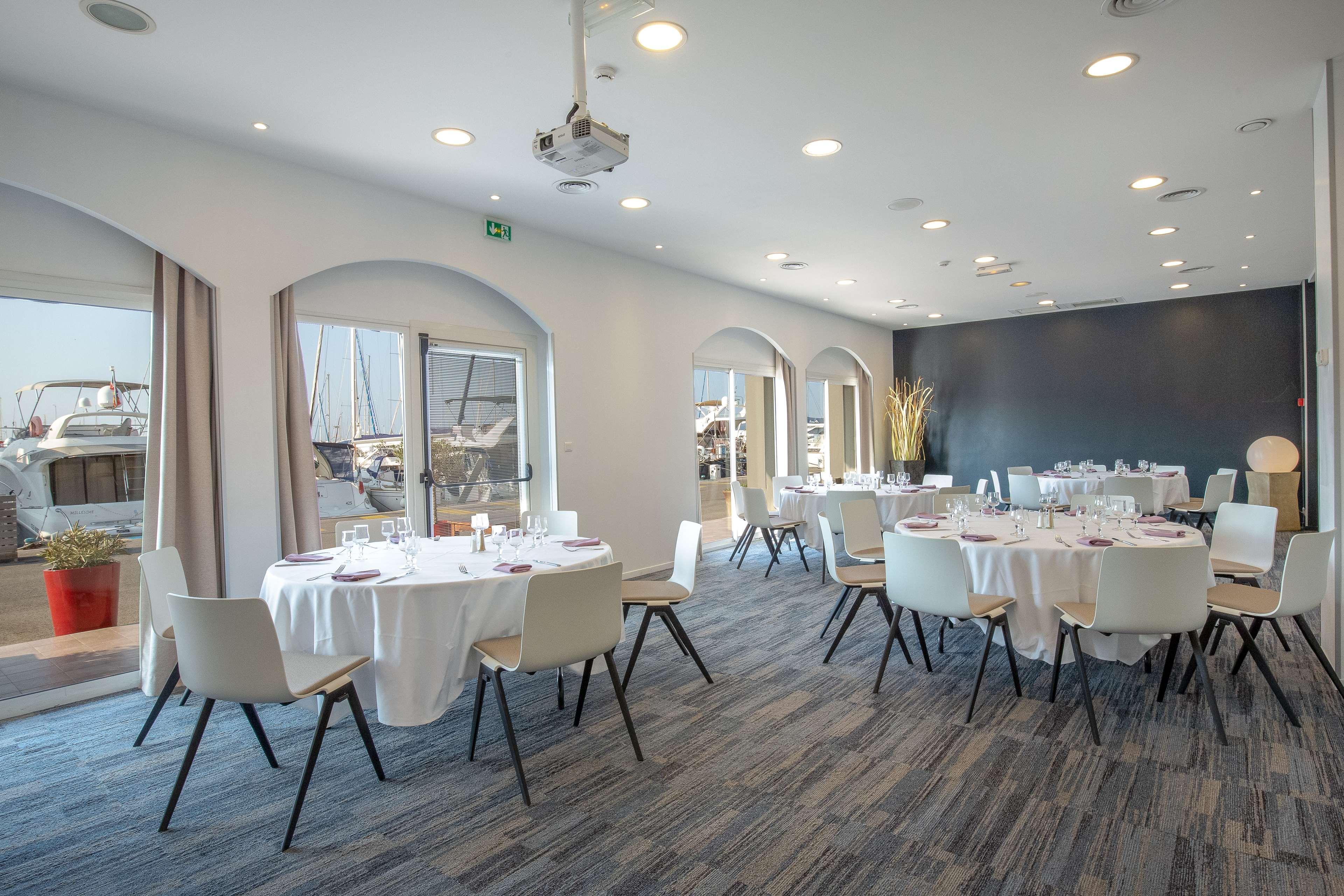 Best Western Plus La Marina Saint-Raphael  Exterior photo